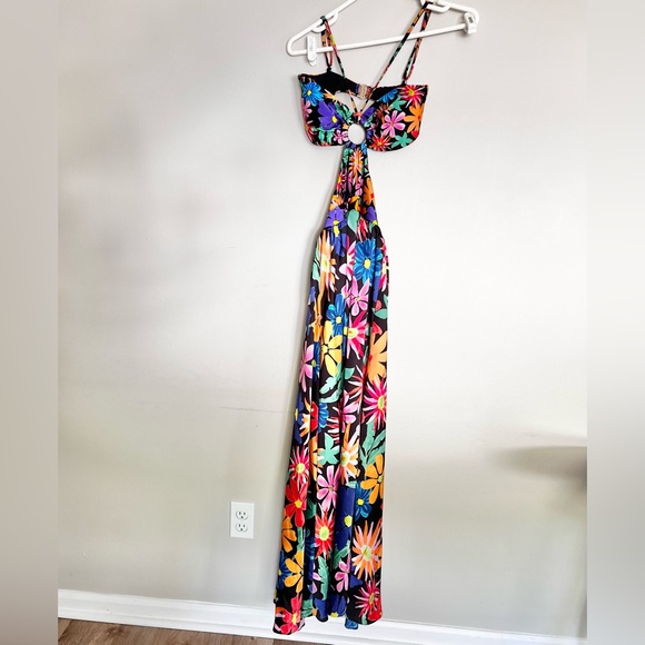 NWT Patbo Aster Halterneck Beach Dress Size Small Maxi Cut Out - Picture 7 of 8